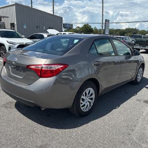 2018 Toyota COROLLA LE — фото 9