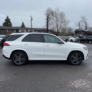 MERCEDES-BENZ GLE - 10