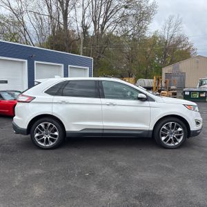 FORD EDGE TITANIUM - 10