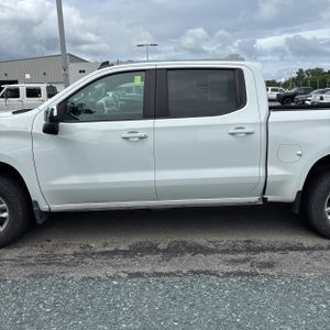 صورة 4 لـ 2022 Chevrolet SILVERADO 1500 LT