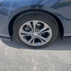 صورة مصغرة 17 لـ 2024 Honda ACCORD EX