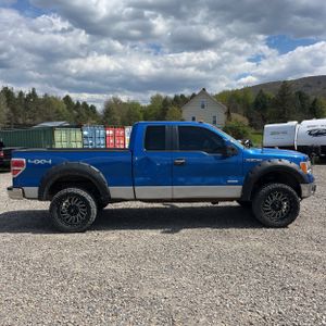 FORD F-150 XLT - 10