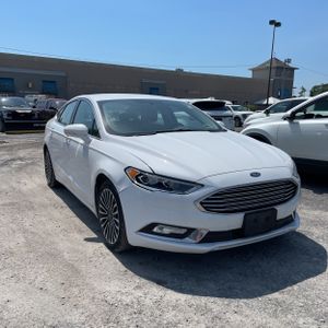 FORD FUSION SE - 10