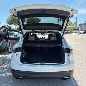 صورة مصغرة 42 لـ 2022 Porsche CAYENNE