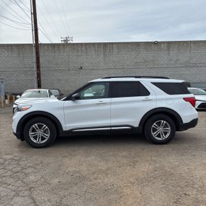 FORD EXPLORER XLT - 3