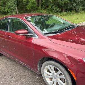 2016 Chrysler 200 LIMITED — миниатюра 13