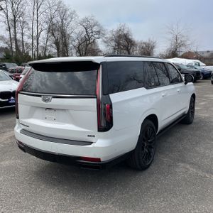CADILLAC ESCALADE ESV SPORT - 8