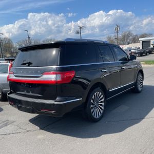 LINCOLN NAVIGATOR RESERVE - 8