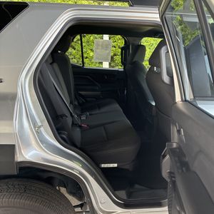 2025 Toyota 4RUNNER SR5 缩略图 34
