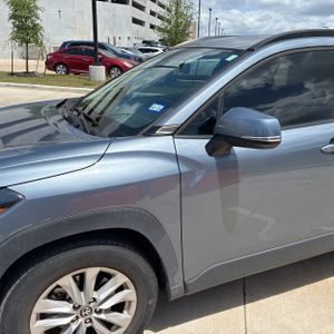 TOYOTA COROLLA CROSS - 2