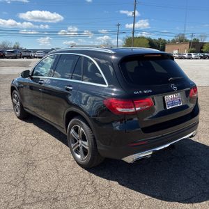 MERCEDES-BENZ GLC - 5