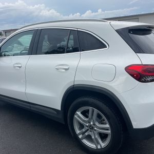 صورة 5 لـ 2021 Mercedes-BENZ GLA
