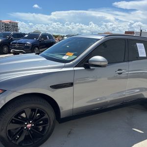 2023 Jaguar F-PACE P250 S 照片 2