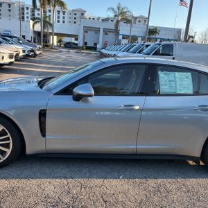 PORSCHE PANAMERA 4 - 4