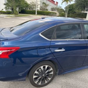 2019 Nissan SENTRA SR — фото 9