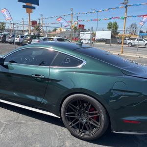 FORD MUSTANG BULLITT - 6