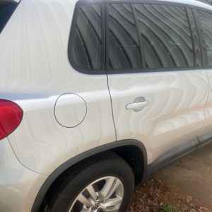 VOLKSWAGEN TIGUAN 2.0T S - 9