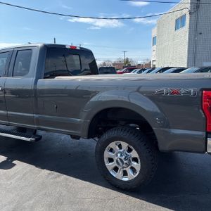 FORD F-350 SUPER DUTY LARIAT - 6