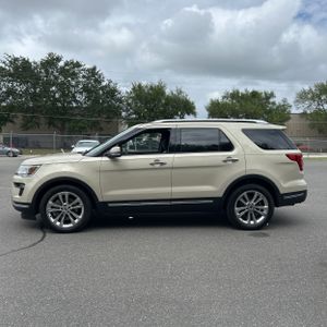 FORD EXPLORER LIMITED - 3