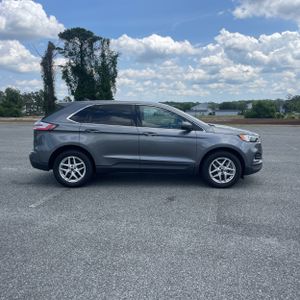 FORD EDGE SEL - 10