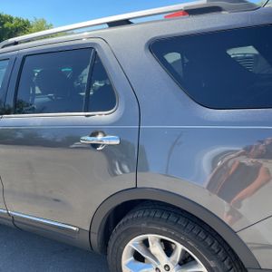 FORD EXPLORER LIMITED - 6