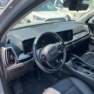 2025 KIA SORENTO S thumbnail 37
