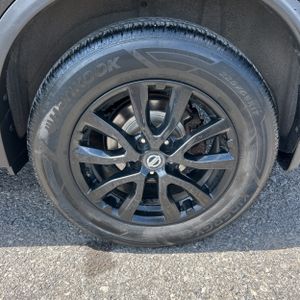 2017 Nissan ROGUE SV — миниатюра 18
