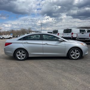 HYUNDAI SONATA LIMITED - 10
