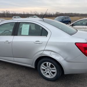 CHEVROLET SONIC LT AUTO - 6