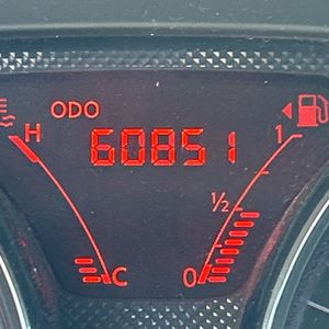 2014 Nissan VERSA SV photo 40