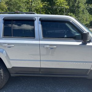 2017 JEEP PATRIOT LATITUDE — миниатюра 11