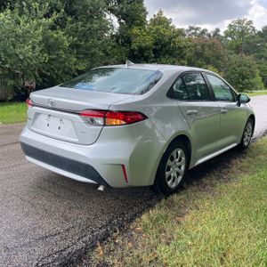 2022 Toyota COROLLA LE photo 8