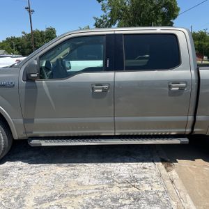 FORD F-150 LARIAT - 4