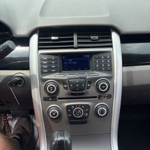 صورة مصغرة 37 لـ 2014 FORD EDGE SE