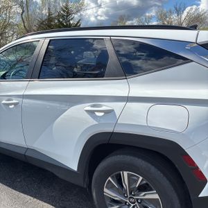 HYUNDAI TUCSON HYBRID BLUE - 6