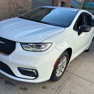 صورة 54 لـ 2025 Chrysler PACIFICA SELECT