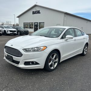 FORD FUSION SE - 1