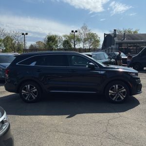 KIA SORENTO HYBRID EX - 10
