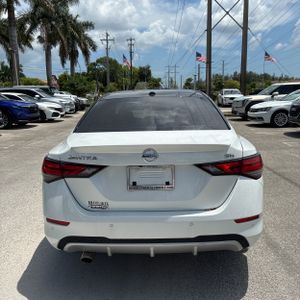 صورة 7 لـ 2021 Nissan SENTRA SR