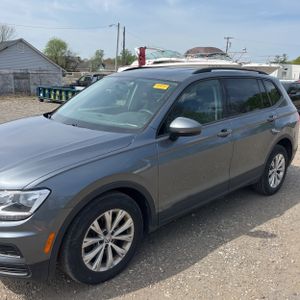 VOLKSWAGEN TIGUAN 2.0T S 4MOTION - 2