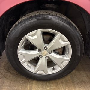 صورة مصغرة 17 لـ 2016 Subaru FORESTER 2.5I