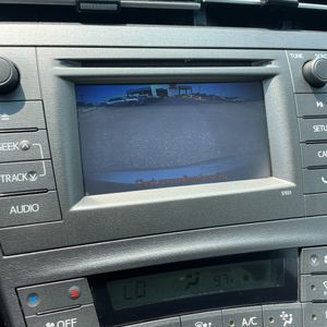 2015 Toyota PRIUS TWO thumbnail 37