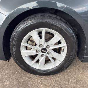 صورة مصغرة 17 لـ 2016 KIA OPTIMA LX
