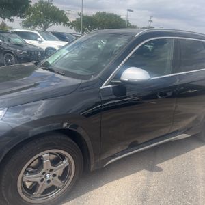 BMW X1 XDRIVE28I - 2