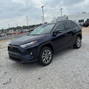 2023 Toyota RAV4 XLE PREMIUM photo 1