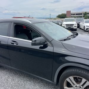 2017 Mercedes-BENZ GLA thumbnail 13
