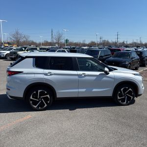 MITSUBISHI OUTLANDER SE 2.5 S-AWC - 10