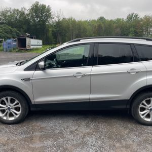 2018 FORD ESCAPE SE — фото 4