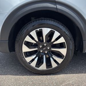 2026 FORD EXPLORER PLATINUM 缩略图 19