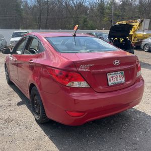 HYUNDAI ACCENT GLS - 5